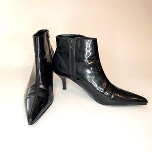 Nine & Co Black Ankle Booties Sz 7.5